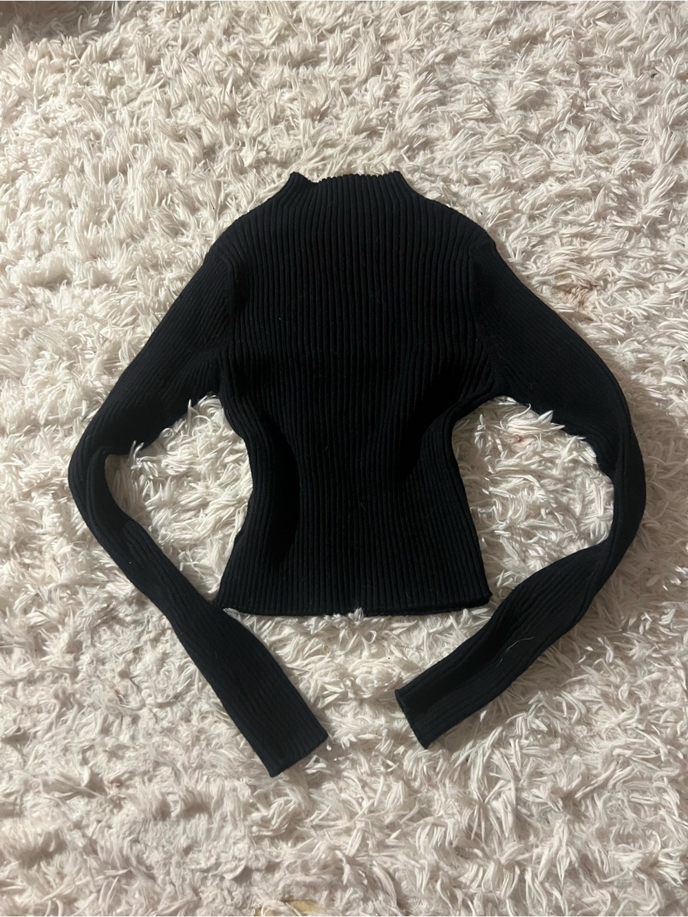 Slim Ribbed Long-Sleeve Turtleneck